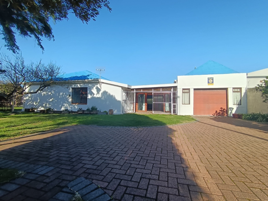 2 Bedroom Property for Sale in Westcliff Western Cape